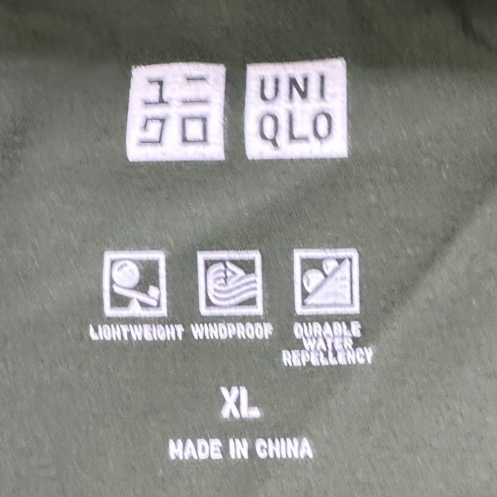 Uniqlo Men XL Jacket Seamless Down Parka Green Full Zip Hoodie Puffer Pocket EUC - Picture 5 of 9